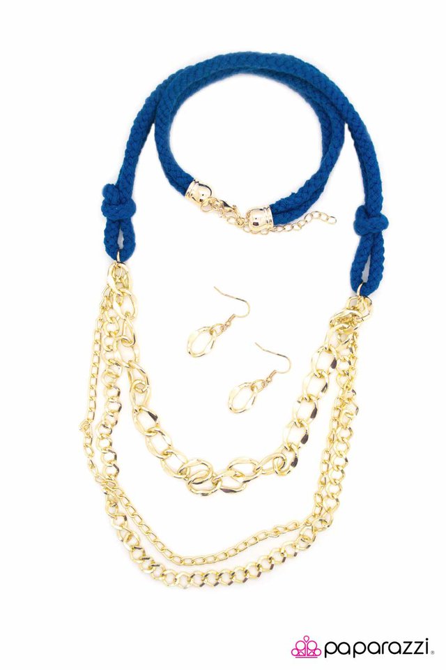Paparazzi ♥ Unchained Melody - Blue ♥ Necklace
