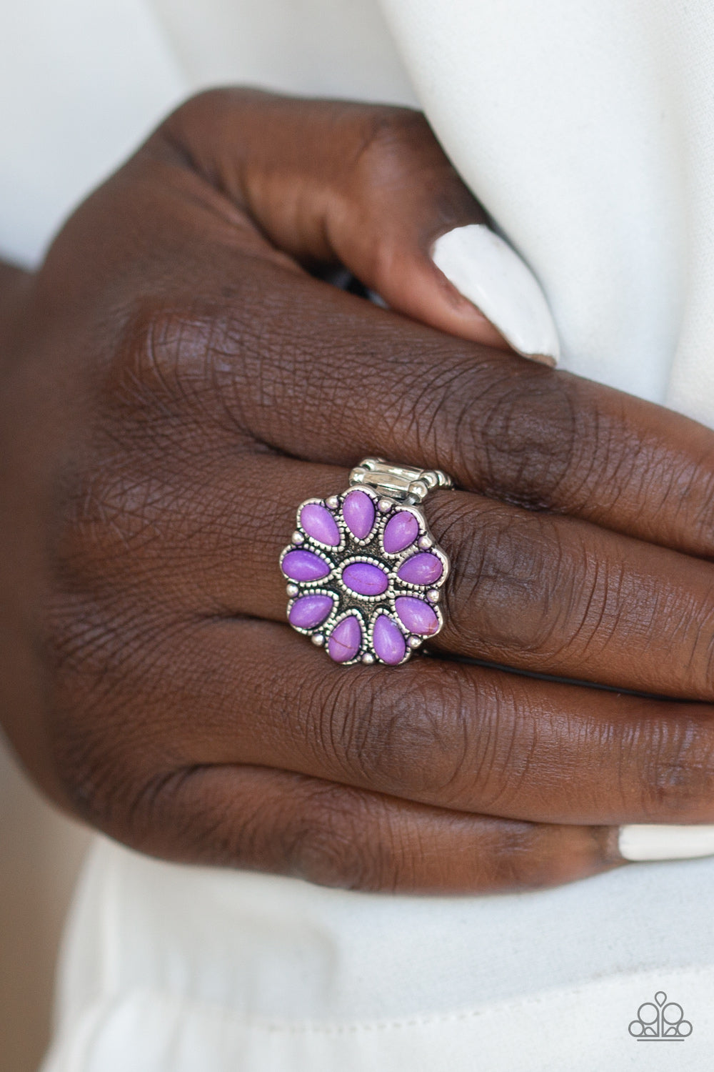 Paparazzi ♥ Stone Gardenia - Purple ♥  Ring
