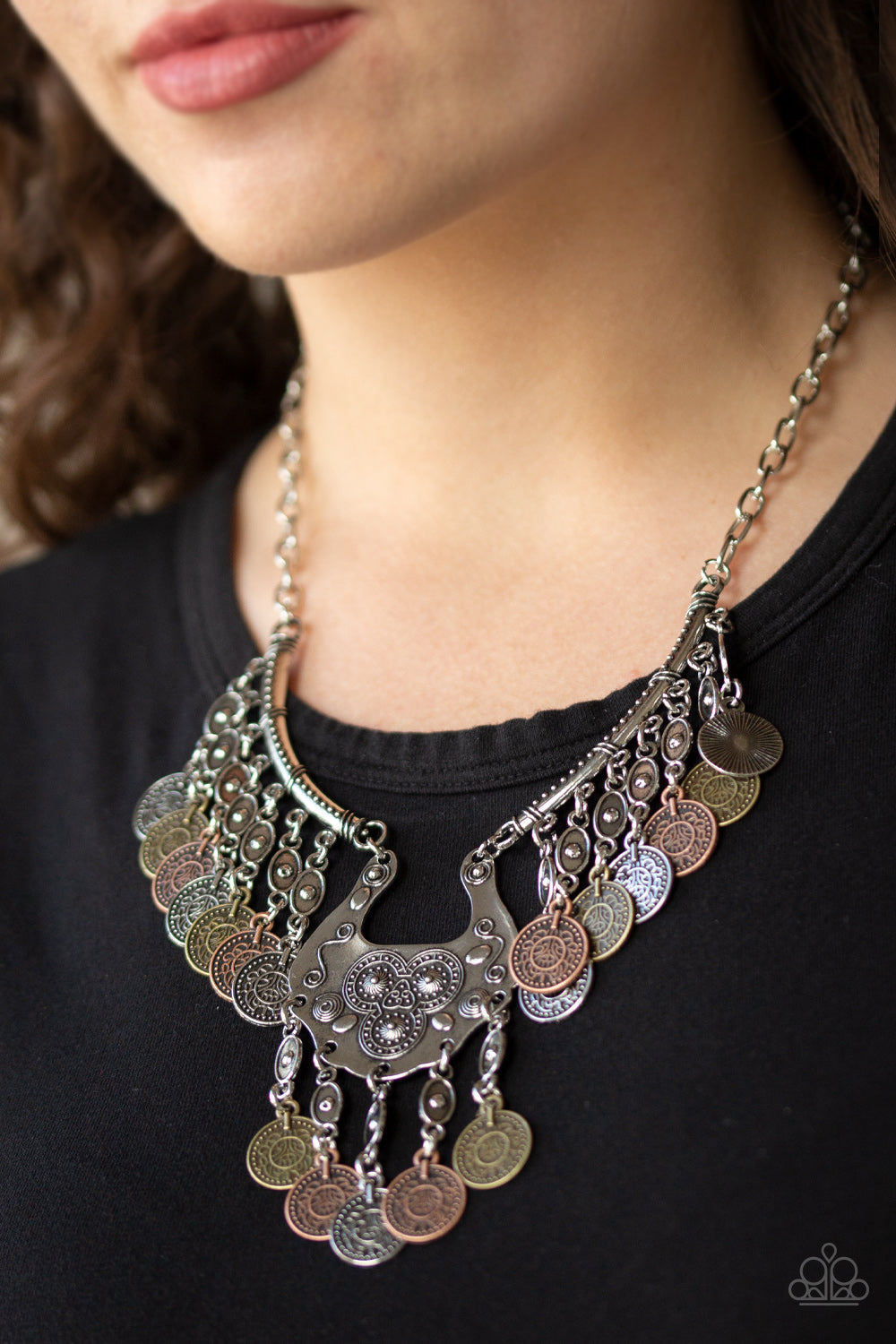 Paparazzi ♥ Treasure Temptress - Multi ♥  Necklace