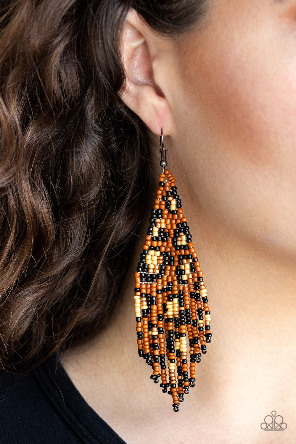 Paparazzi ♥ Bodacious Bombshell - Brown ♥  Earrings
