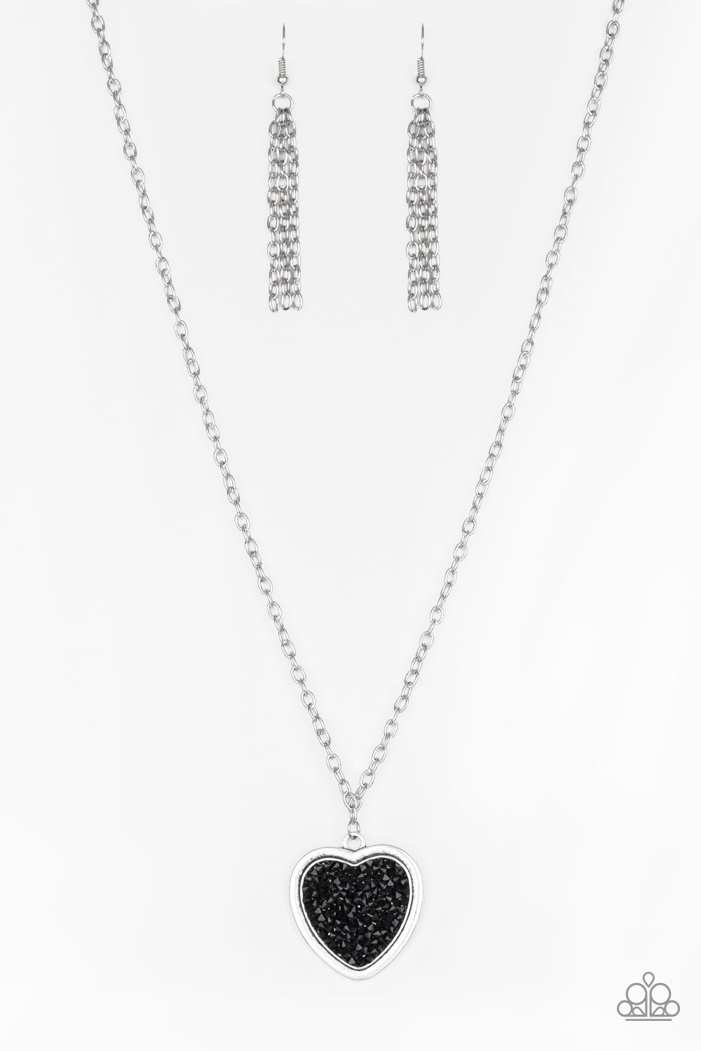 heart-of-sparkle-black-p2re-bkxx-384xx