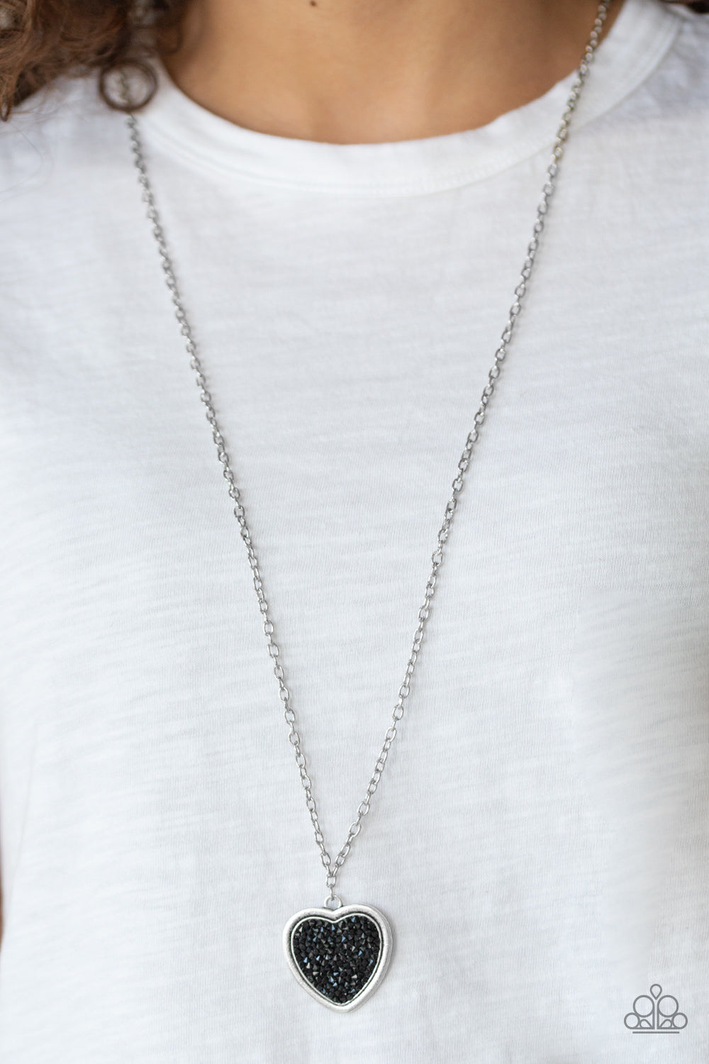 Paparazzi ♥ Heart of SPARKLE - Black ♥  Necklace