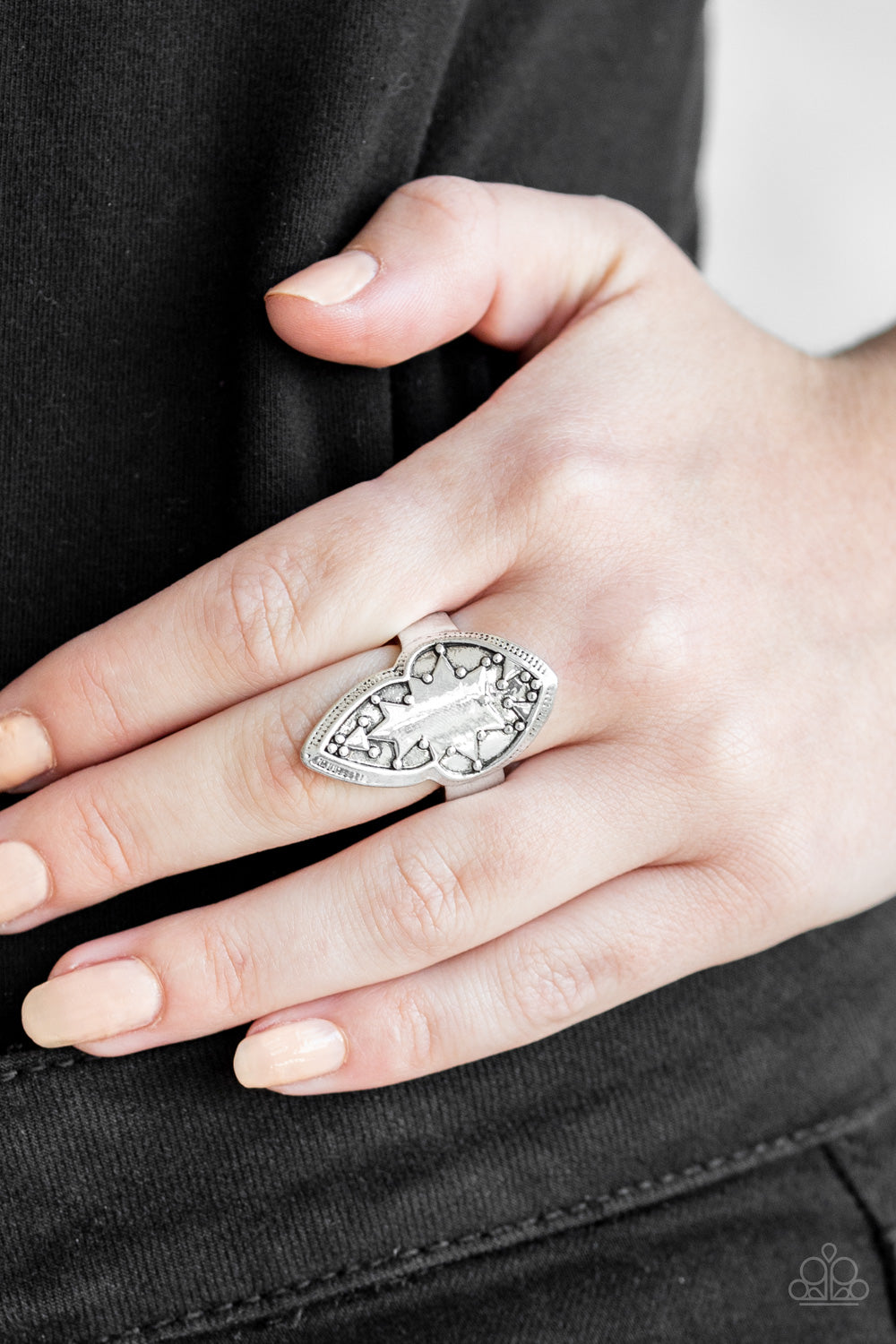 Paparazzi ♥ Tribal Ware - Silver ♥  Ring