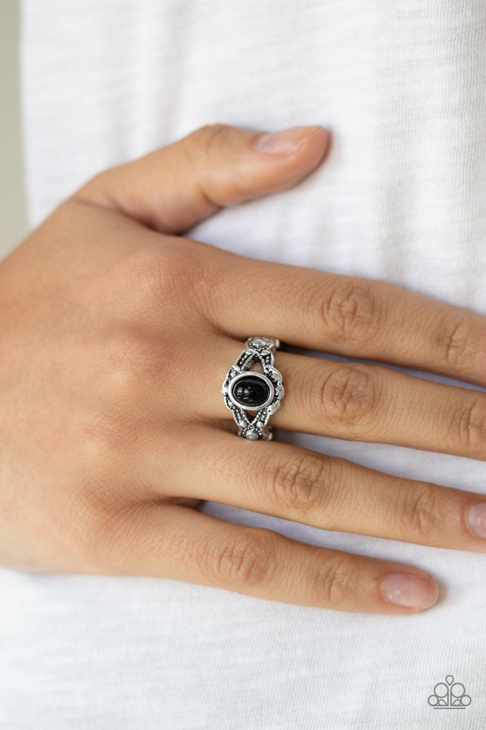 Paparazzi ♥ Definitely DOT! - Black ♥  Ring