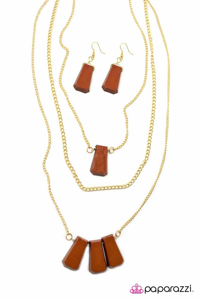 Paparazzi ♥ Youre So Vain - Brown ♥ Necklace