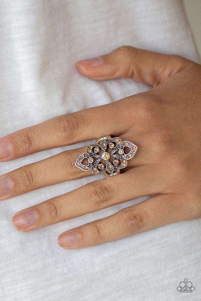 Paparazzi ♥ Princess Priss - Brown ♥ Ring