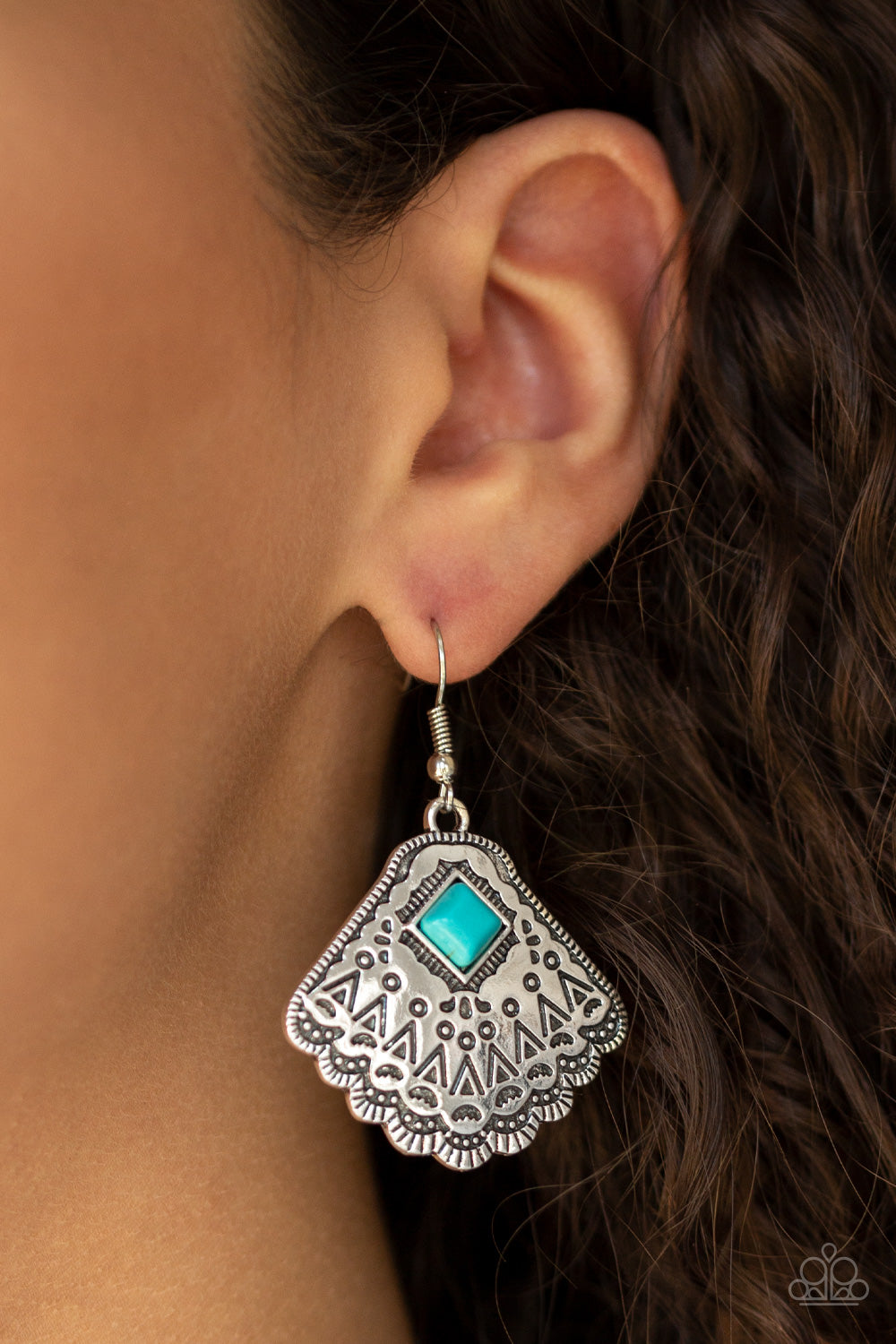 Paparazzi ♥ Mountain Mesa - Blue ♥  Earrings