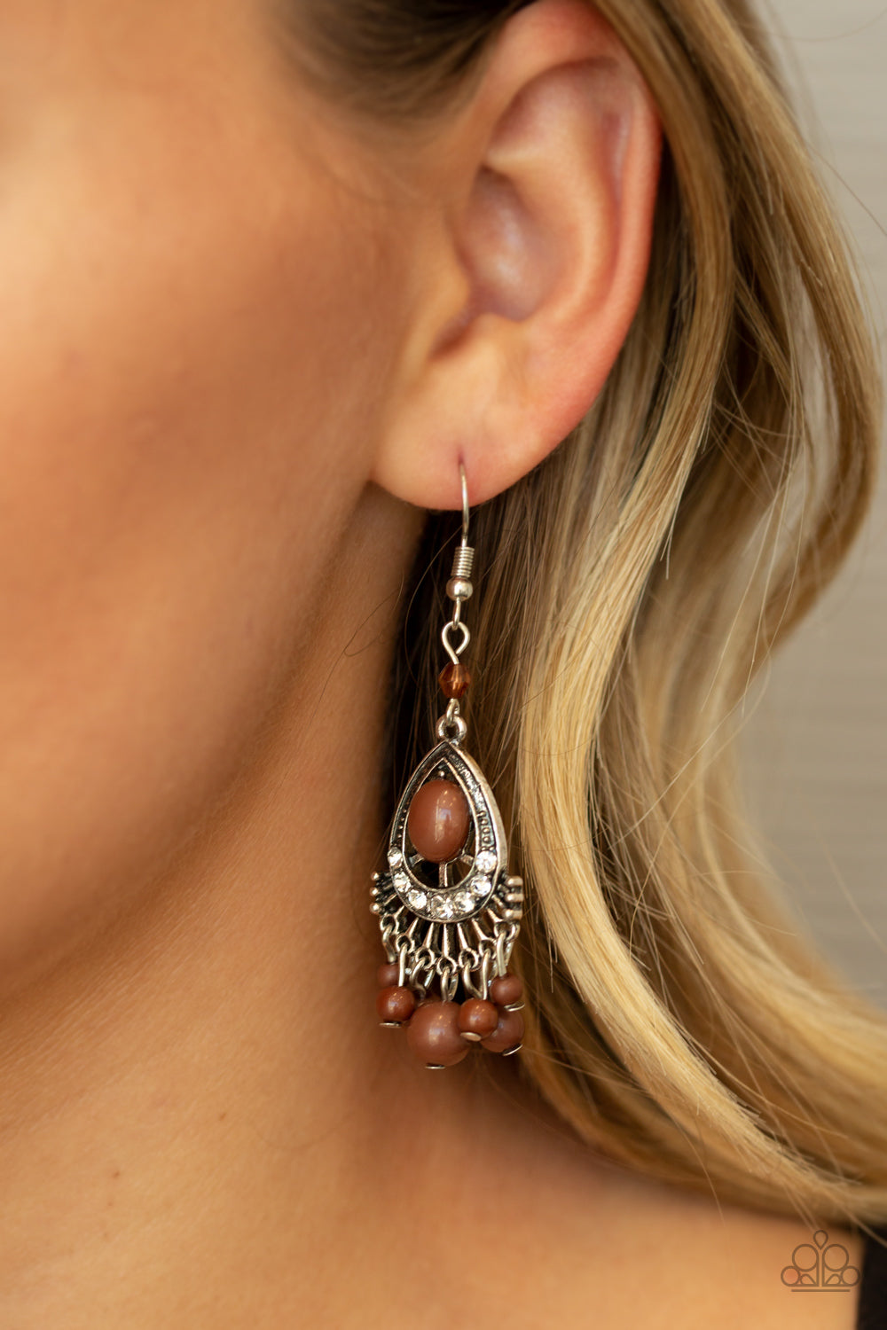 Paparazzi ♥ Floating On HEIR - Brown ♥  Earrings