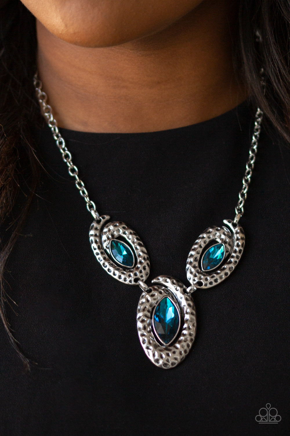 Paparazzi ♥ Metro Mystique - Blue ♥  Necklace