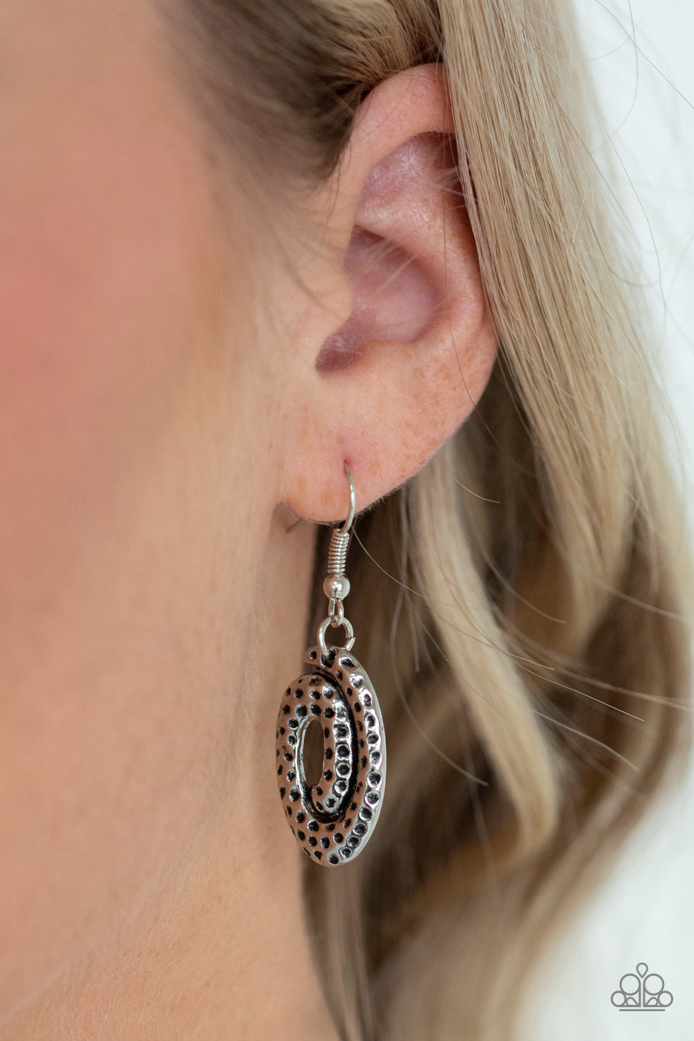 Paparazzi ♥ Metro Mystique - Purple ♥  Necklace