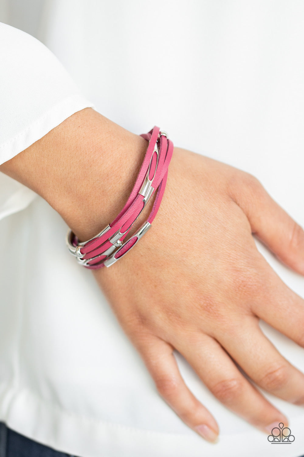 Paparazzi ♥ Modern Magnetism - Pink ♥  Bracelet
