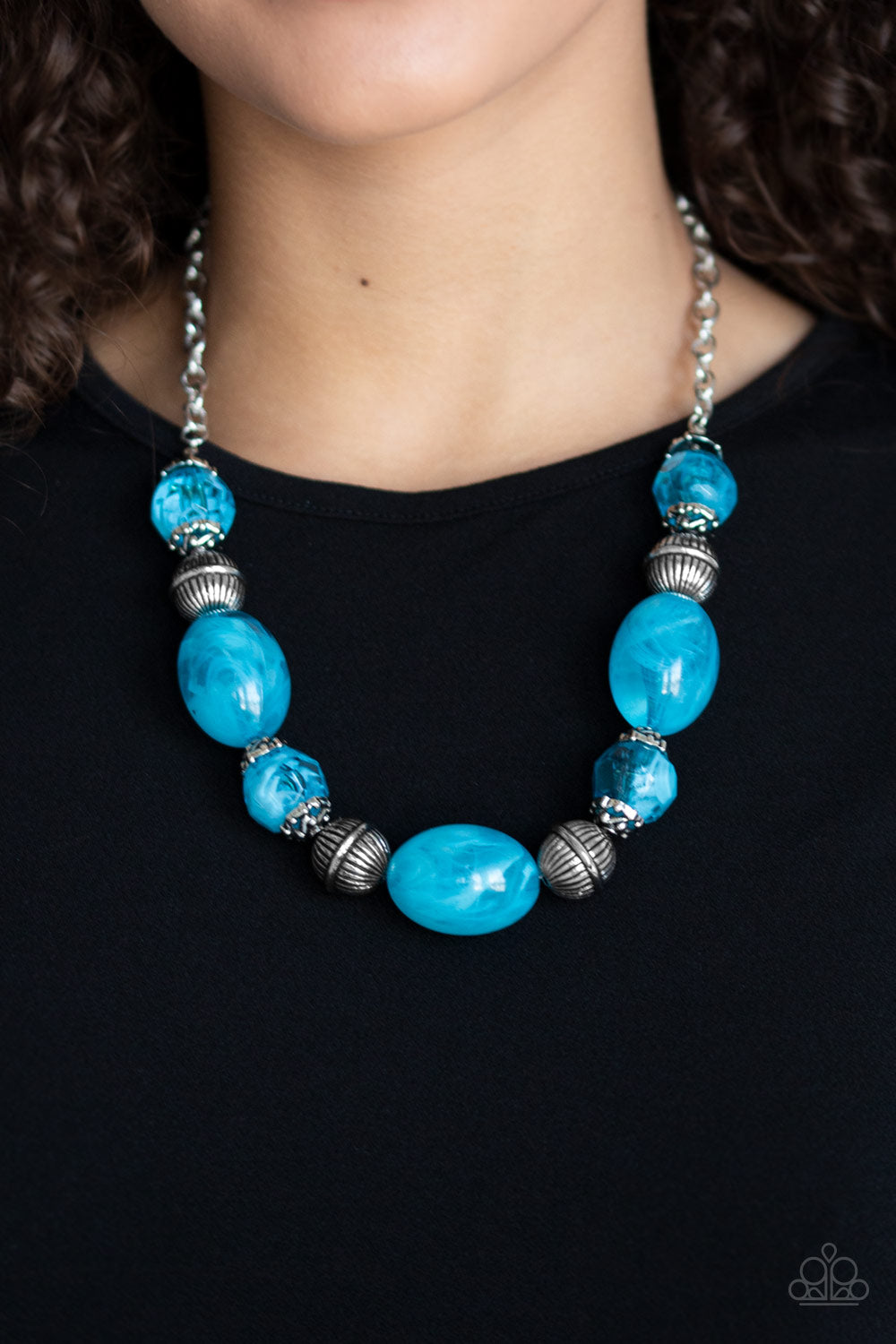 Paparazzi ♥ Ice Melt - Blue ♥  Necklace
