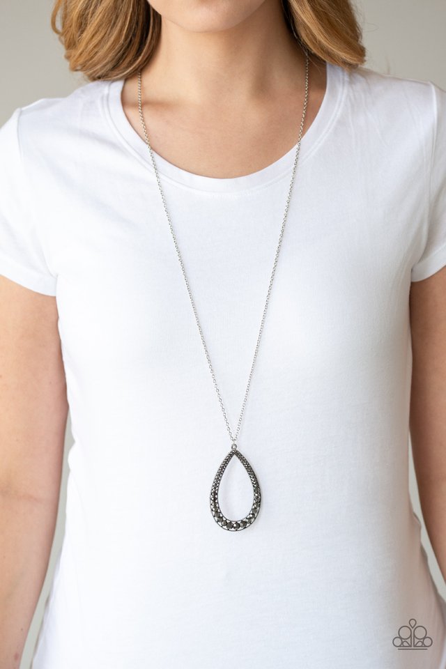 Paparazzi ♥ Big Ticket Twinkle - Silver ♥ Necklace
