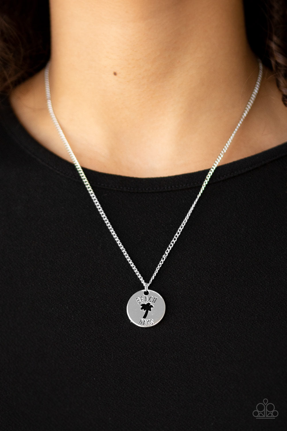Paparazzi ♥ Palm Tree Paradise - Silver ♥  Necklace