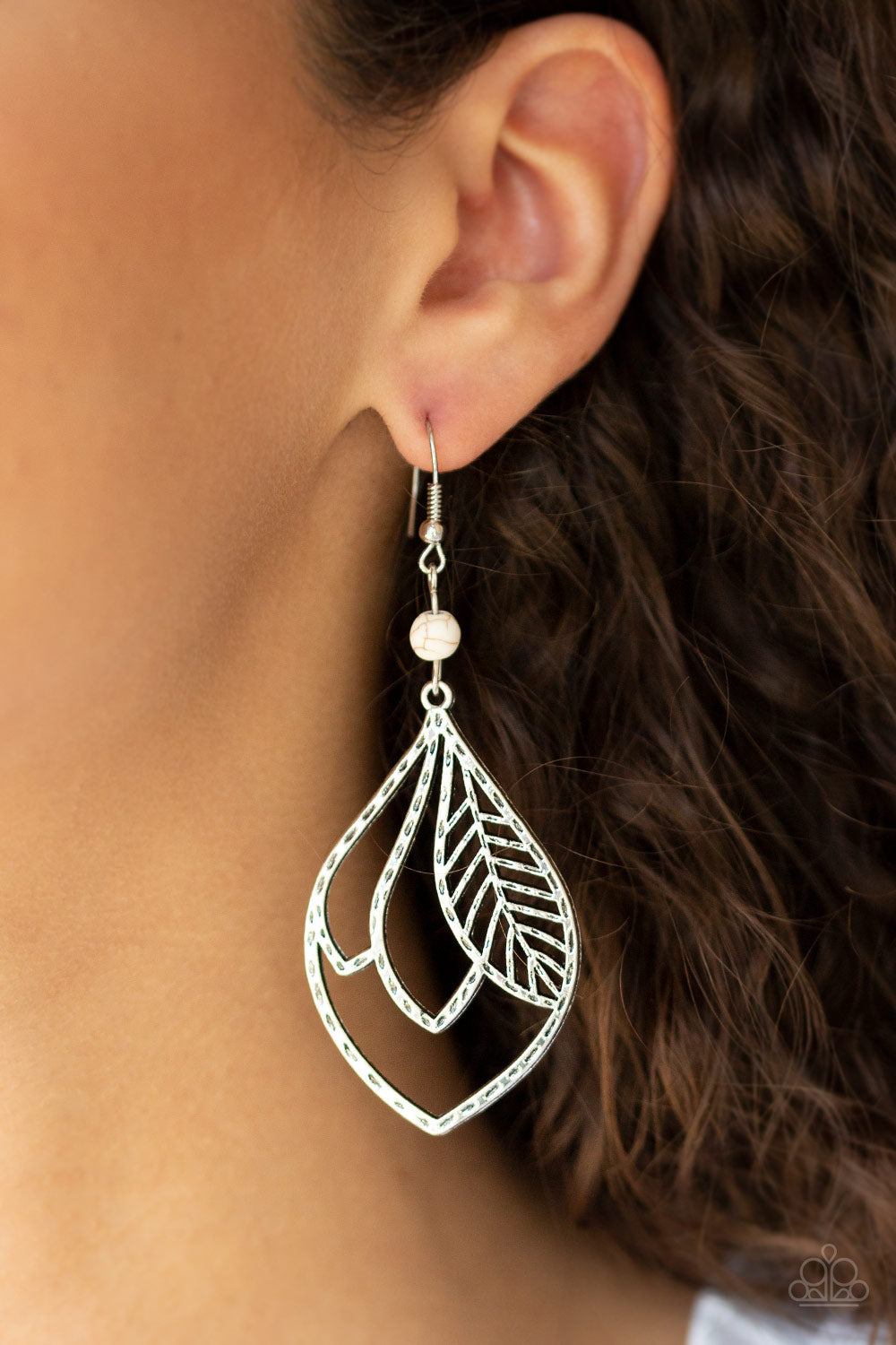 Paparazzi ♥ Absolutely Airborne - White ♥  Earrings