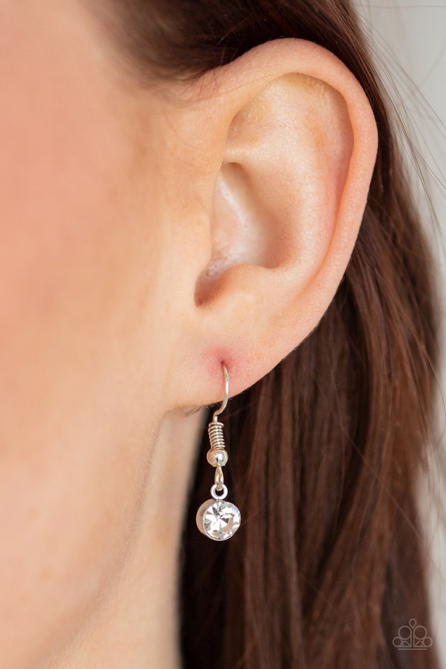 Paparazzi ♥ Castle Couture - Black ♥ Necklace