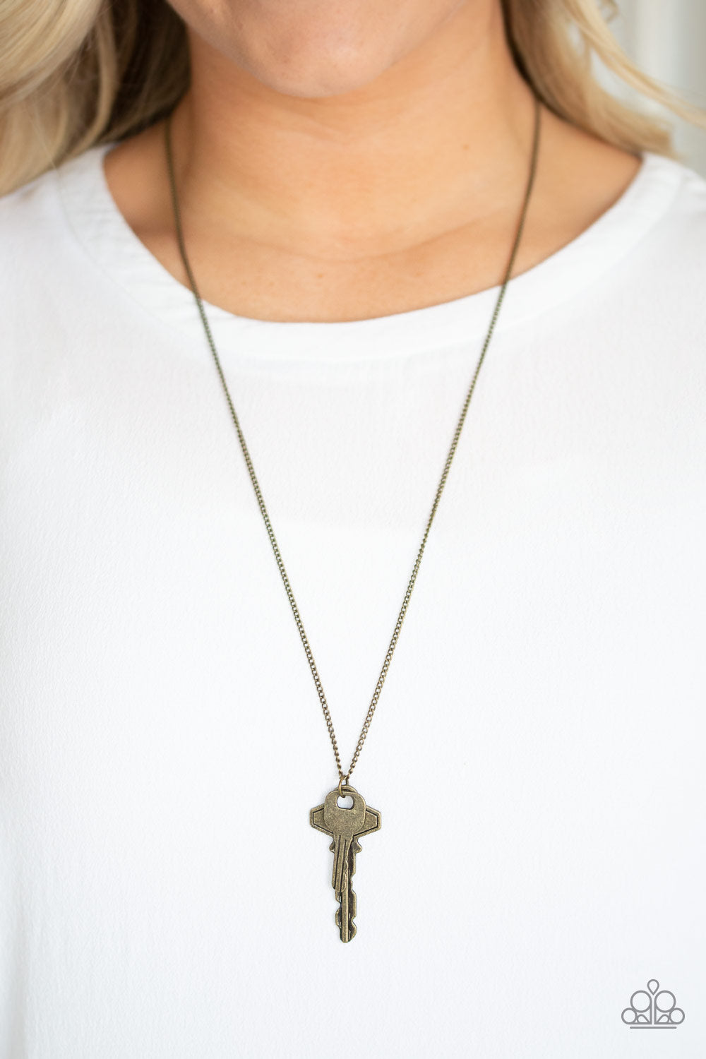 Paparazzi ♥ The Keynoter - Brass ♥  Necklace
