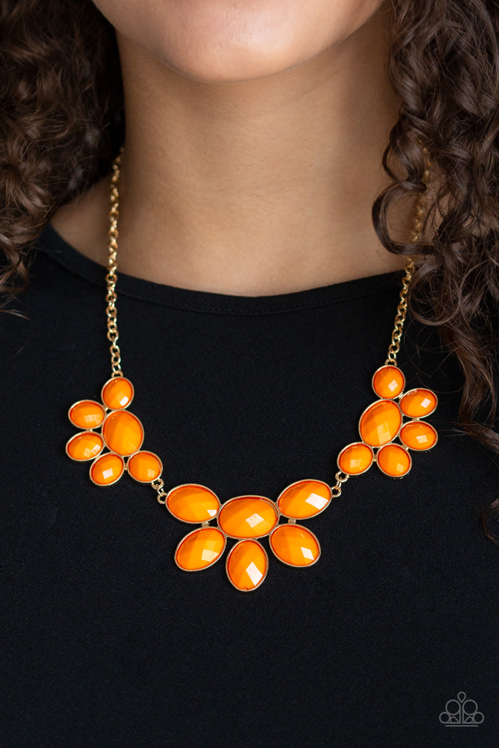 Paparazzi ♥ Flair Affair - Orange ♥  Necklace