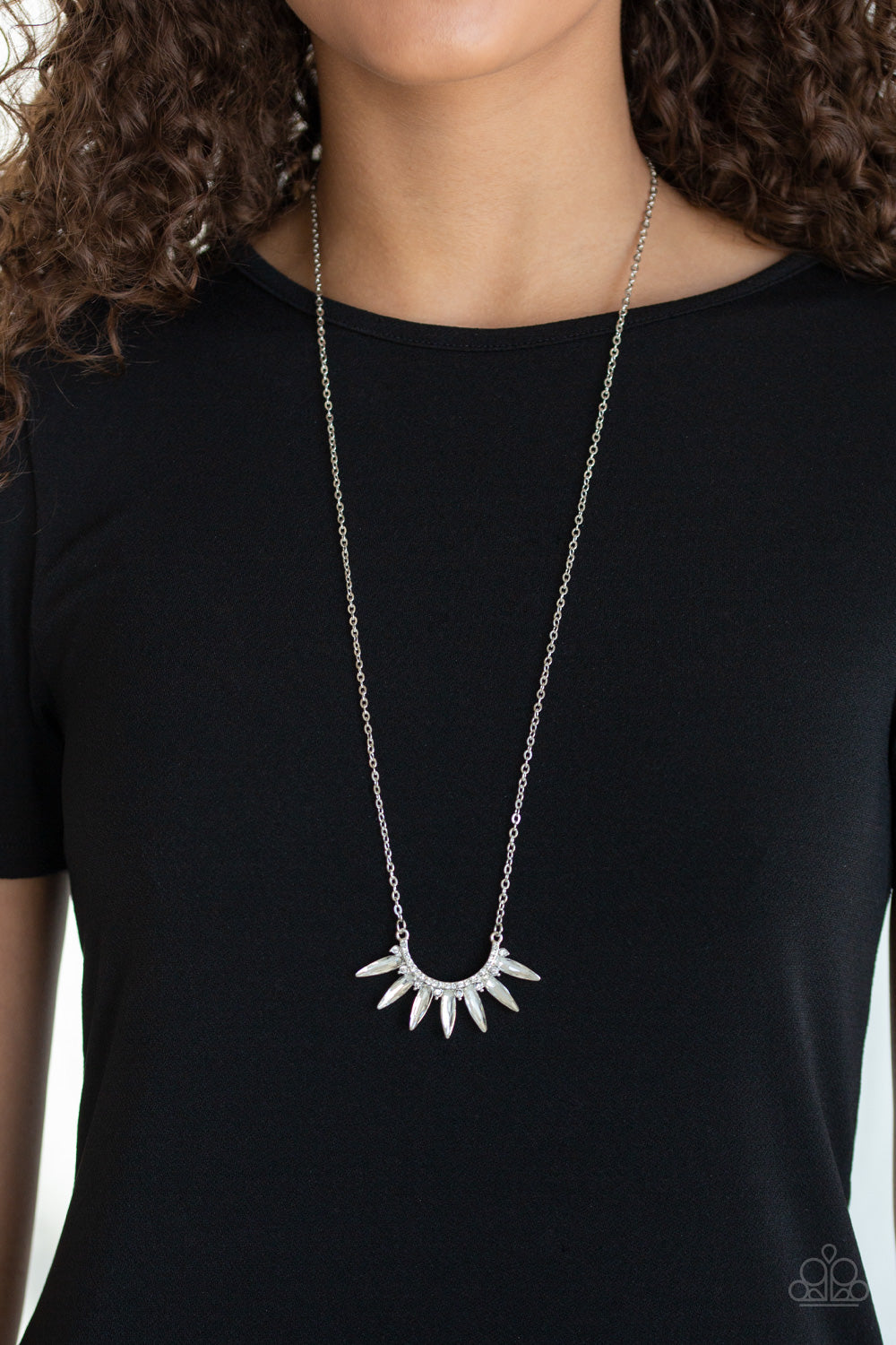 Paparazzi ♥ Empirical Elegance - White ♥  Necklace