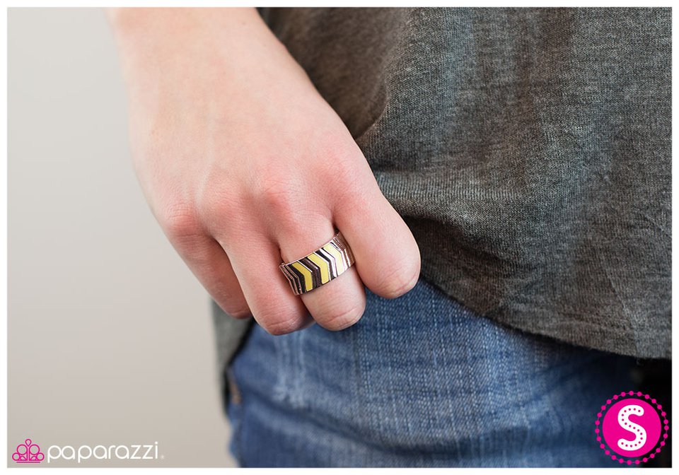 follow-me-p4tr-ywxx-001pq