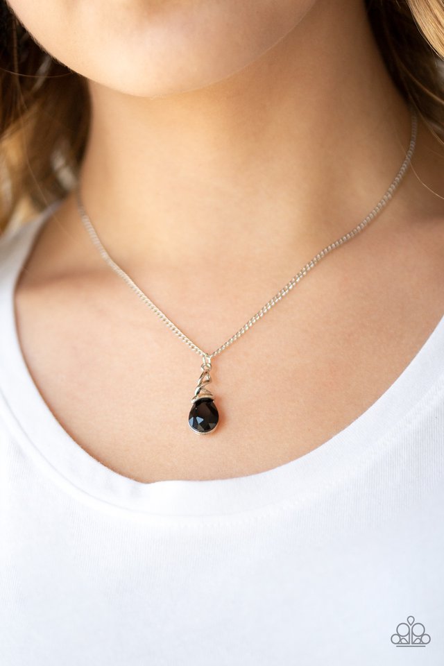 Paparazzi ♥ Timeless Trinket - Black ♥ Necklace