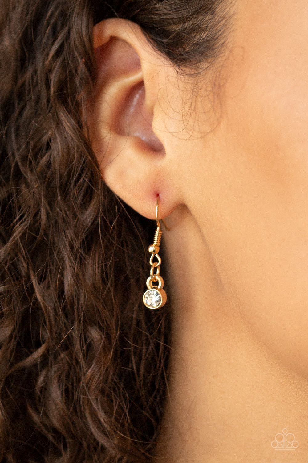 Paparazzi ♥ Rhinestone Renegade - Gold ♥  Necklace