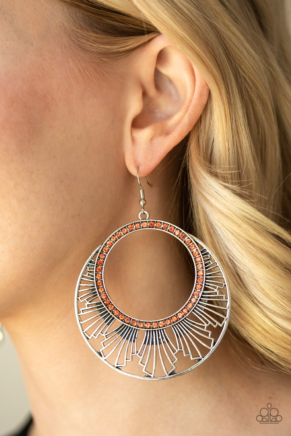 Paparazzi ♥ Mod Mood - Orange ♥  Earrings