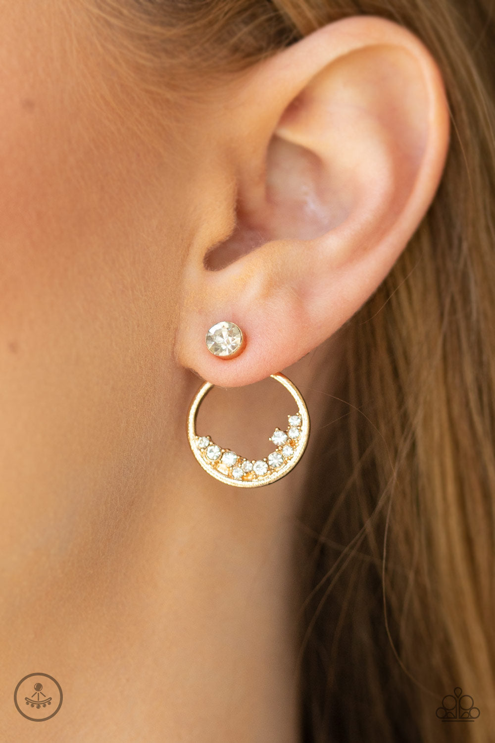 Paparazzi ♥ Rich Blitz - Gold ♥  Post Earrings