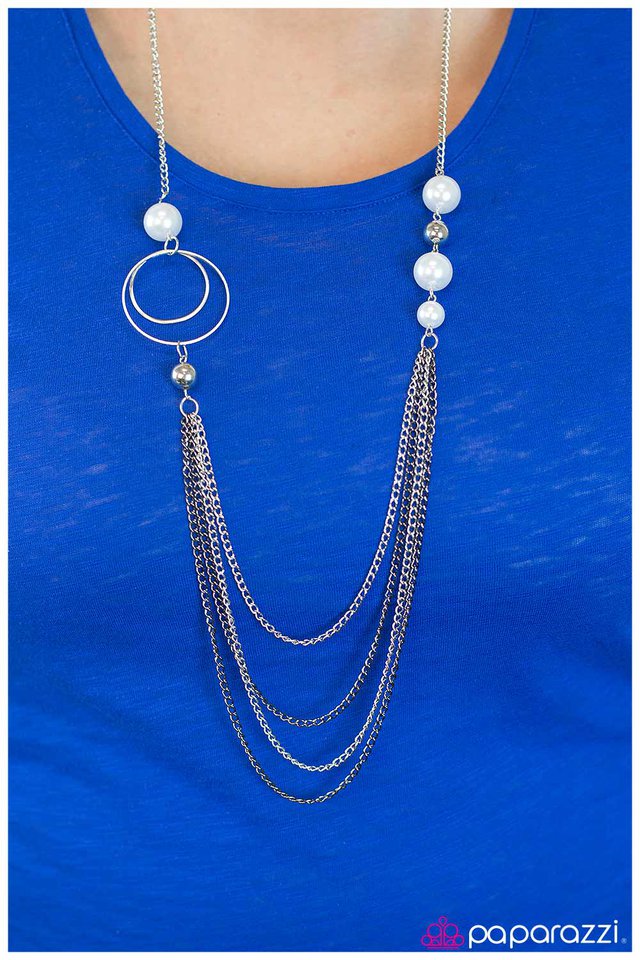 gently-glimmering-white-p2re-wtxx-009xx