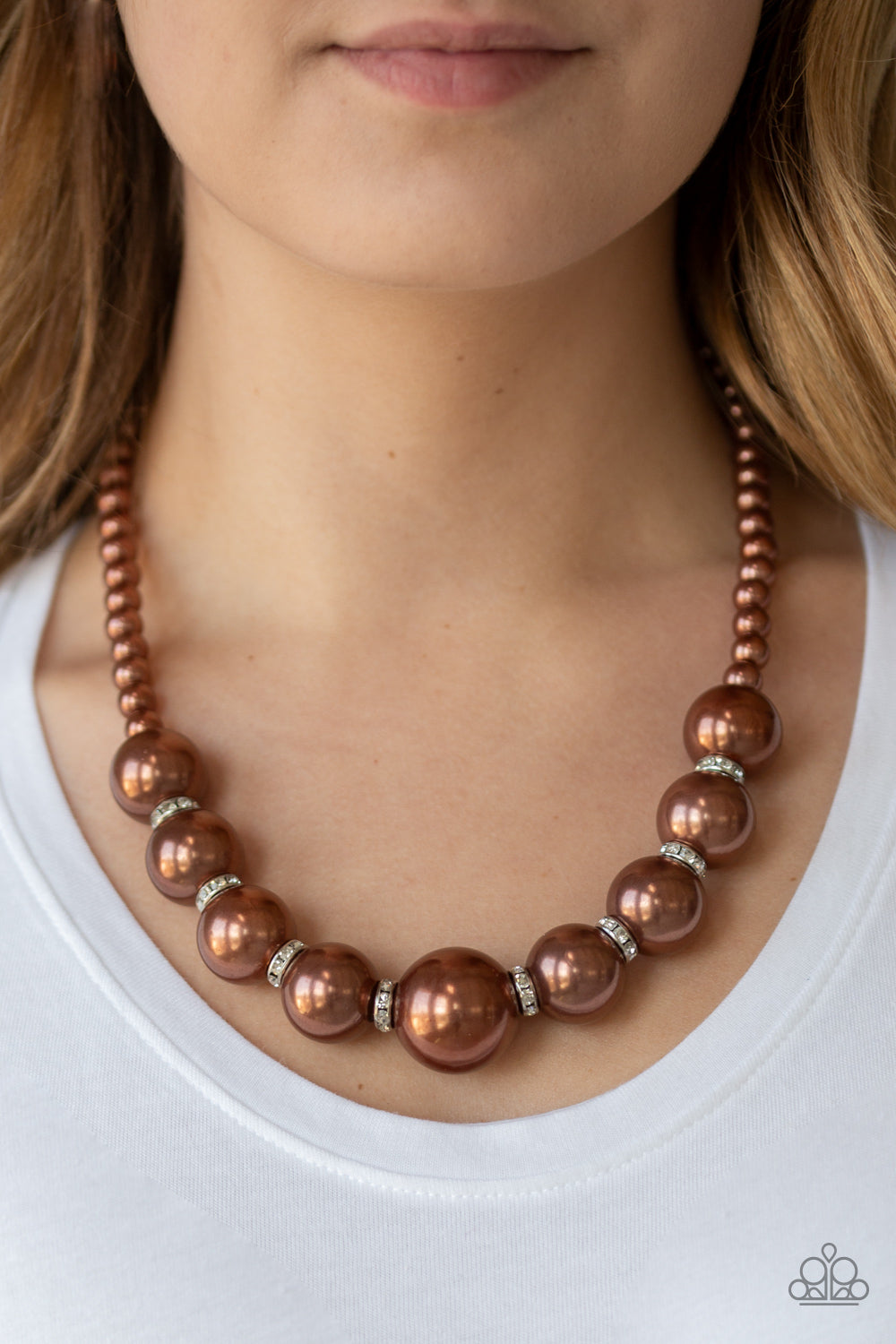 Paparazzi ♥ SoHo Socialite - Brown ♥  Necklace