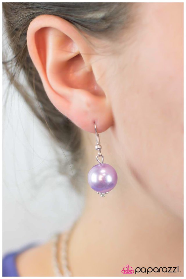 Paparazzi ♥ Calm and Connected - Purple ♥ Necklace