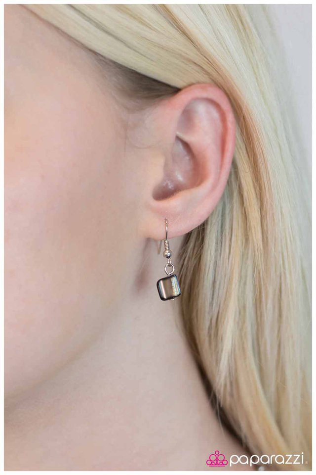 Paparazzi ♥ Chalk It Up - Silver ♥ Necklace