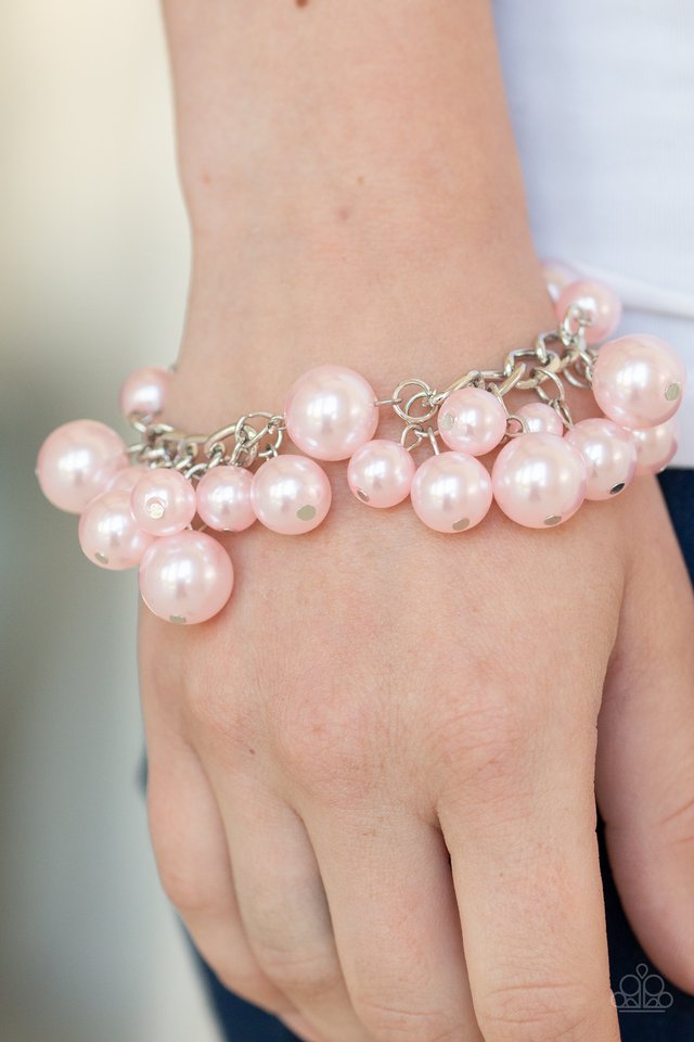 Paparazzi ♥ Girls in Pearls - Pink ♥ Bracelet
