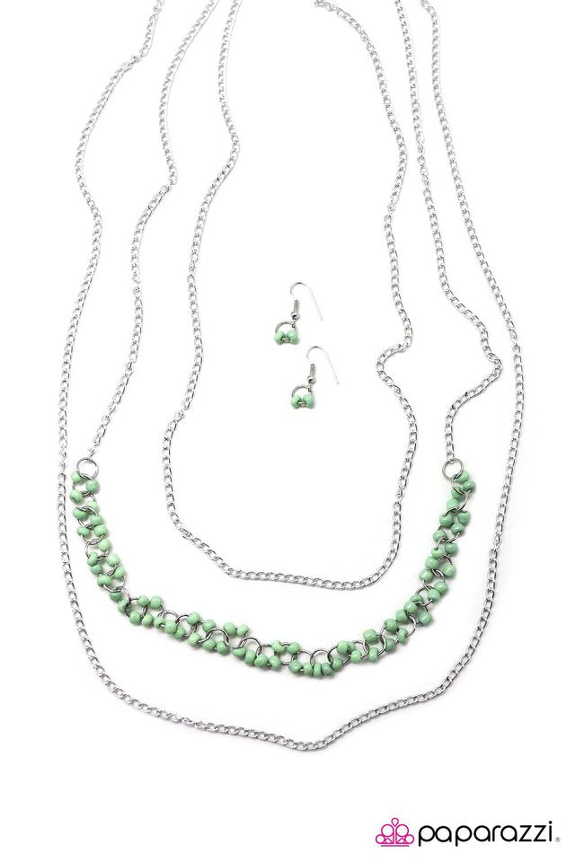 Paparazzi ♥ Little By Little - Green ♥ Necklace