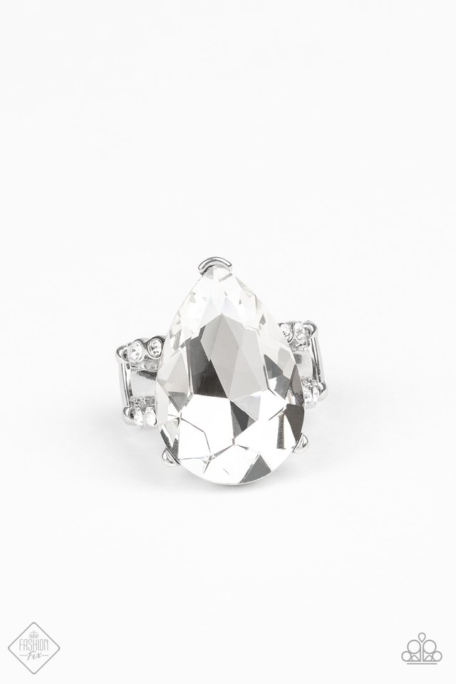 dining-on-dazzle-p4re-wtxx-343qt