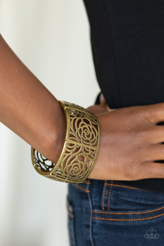 Paparazzi ♥ Victorian Variety - Brass ♥ Bracelet
