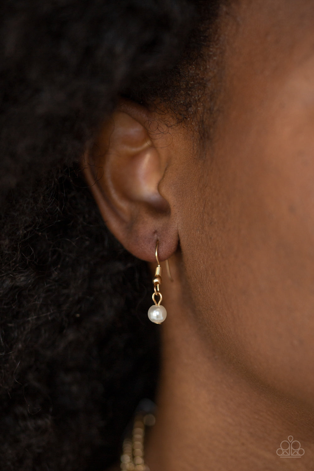 Paparazzi ♥ SoHo Sophistication - Gold ♥  Necklace