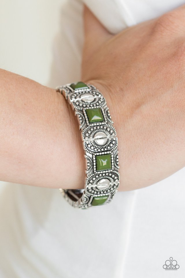 Paparazzi ♥ Tribal Trailblazer - Green ♥ Bracelet
