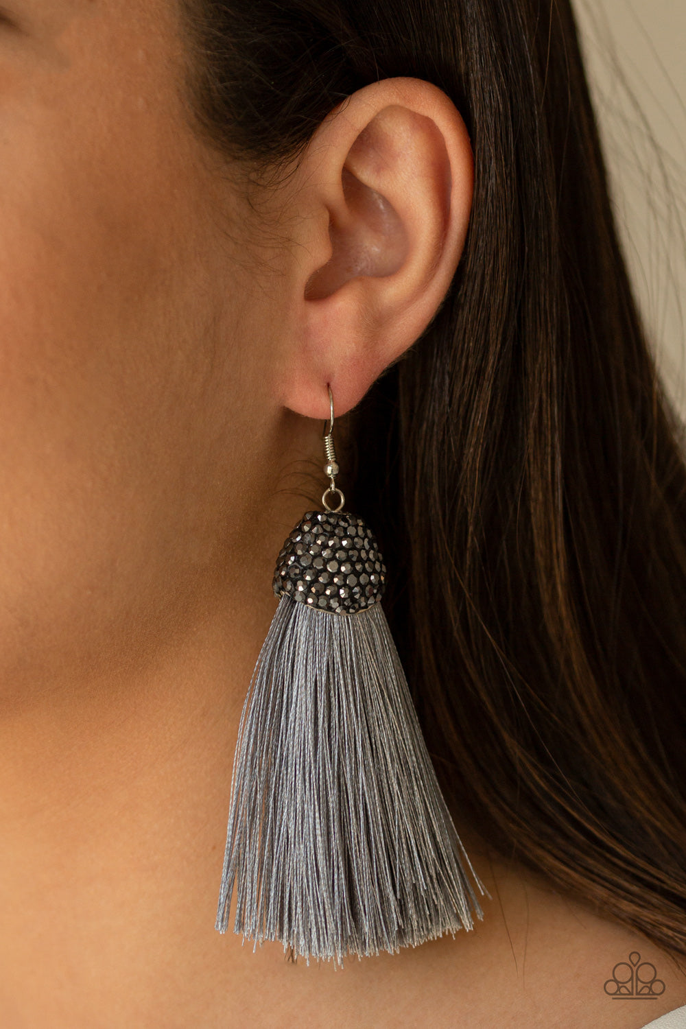 Paparazzi ♥ Razzle Riot - Silver ♥  Earrings