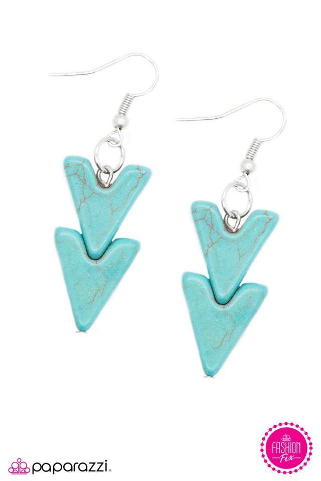 Paparazzi ♥ The Way the Wind Blows - Blue ♥ Earrings