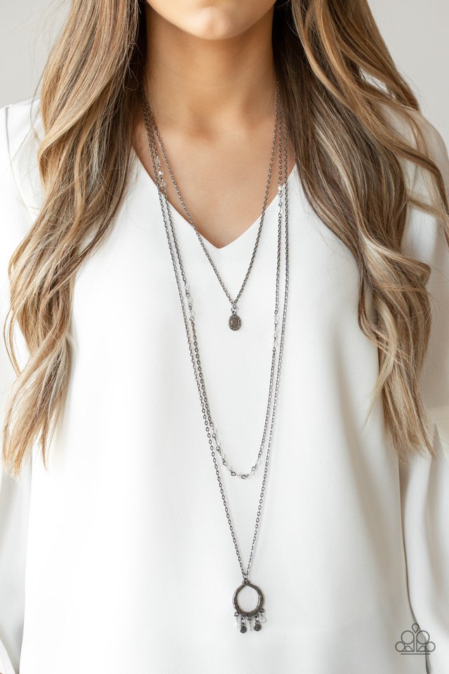 Paparazzi ♥ Treasures and Trinkets - Black ♥ Necklace