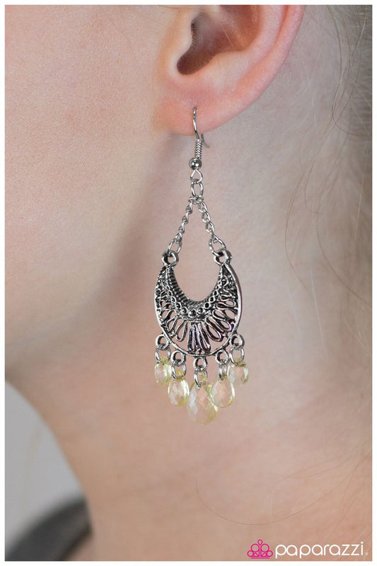 ask-for-the-moon-p5wh-ywxx-011xx