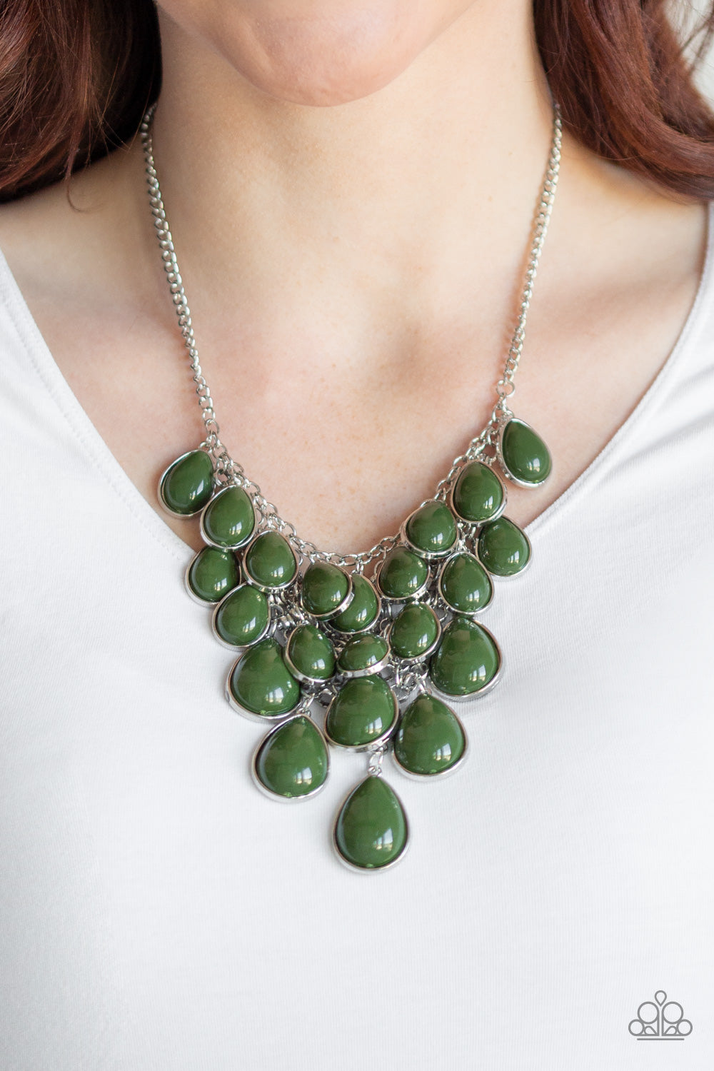 Paparazzi ♥ Shop Til You TEARDROP - Green ♥  Necklace