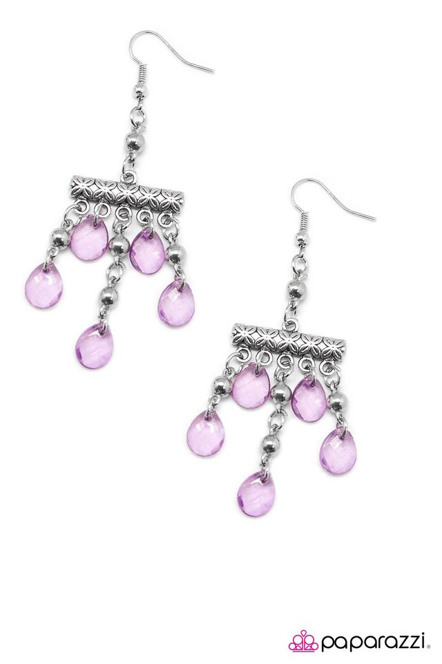 Paparazzi ♥ Take the Lead - Purple ♥ Earrings