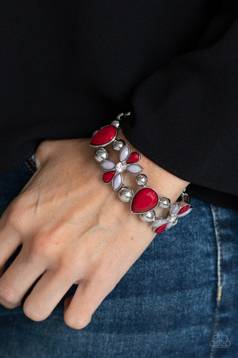 Paparazzi ♥ Fabulously Flourishing - Red ♥  Bracelet
