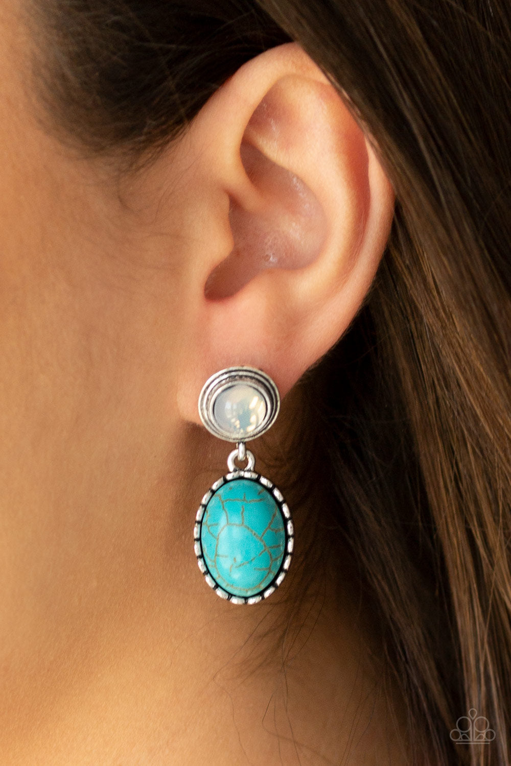Paparazzi ♥ Western Oasis - Blue ♥  Post Earrings