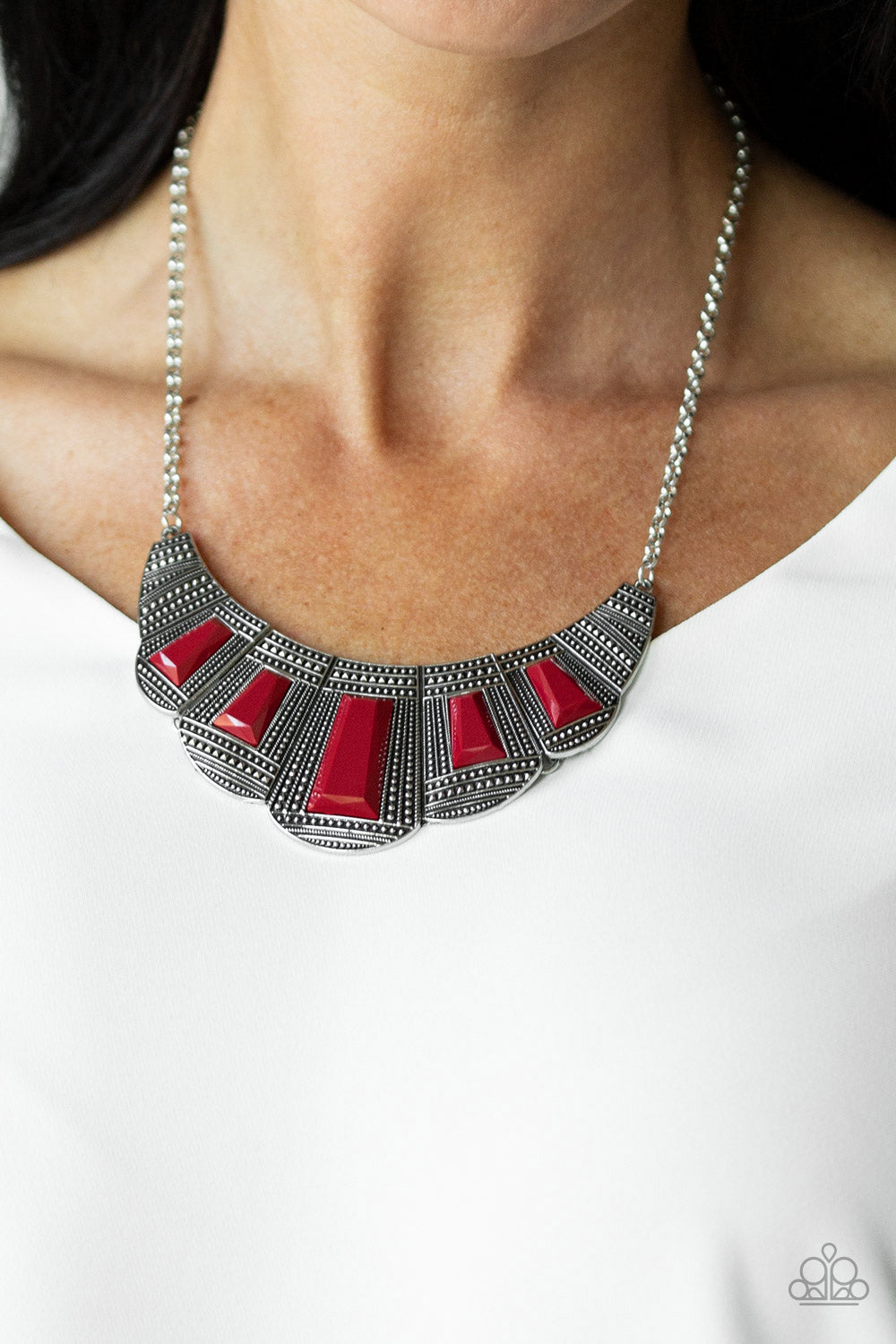 Paparazzi ♥ Lion Den - Red ♥  Necklace
