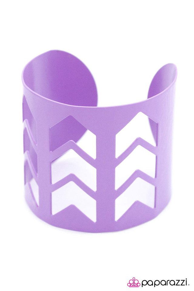 Paparazzi ♥ Get to the Point - Purple ♥ Bracelet