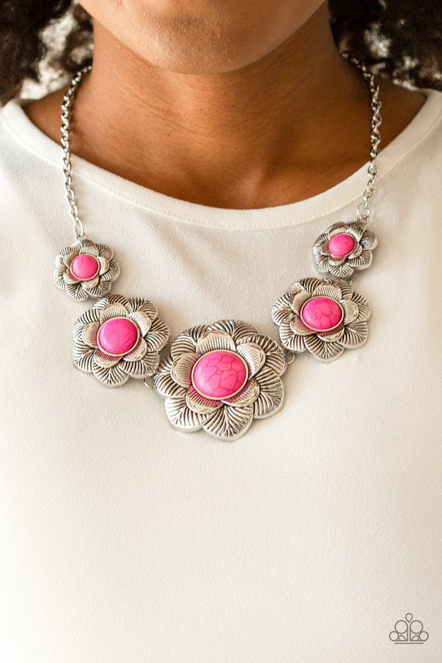 Paparazzi ♥ Santa Fe Hills - Pink ♥ Necklace