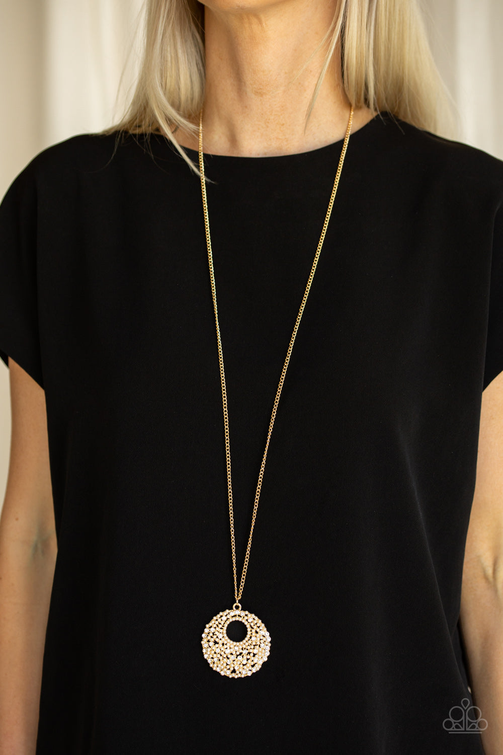 Paparazzi ♥ Pearl Panache - Gold ♥  Necklace